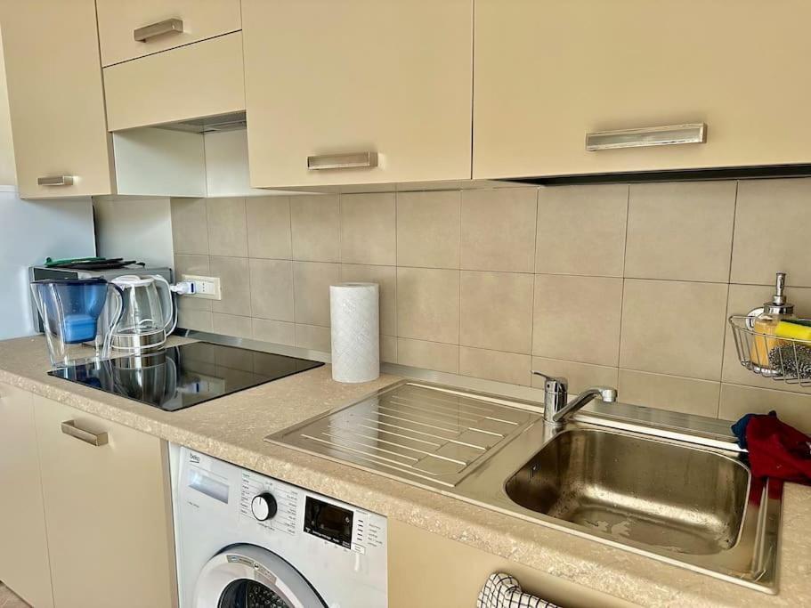 Graziosa Casa In Centro Storico Apartment Genoa